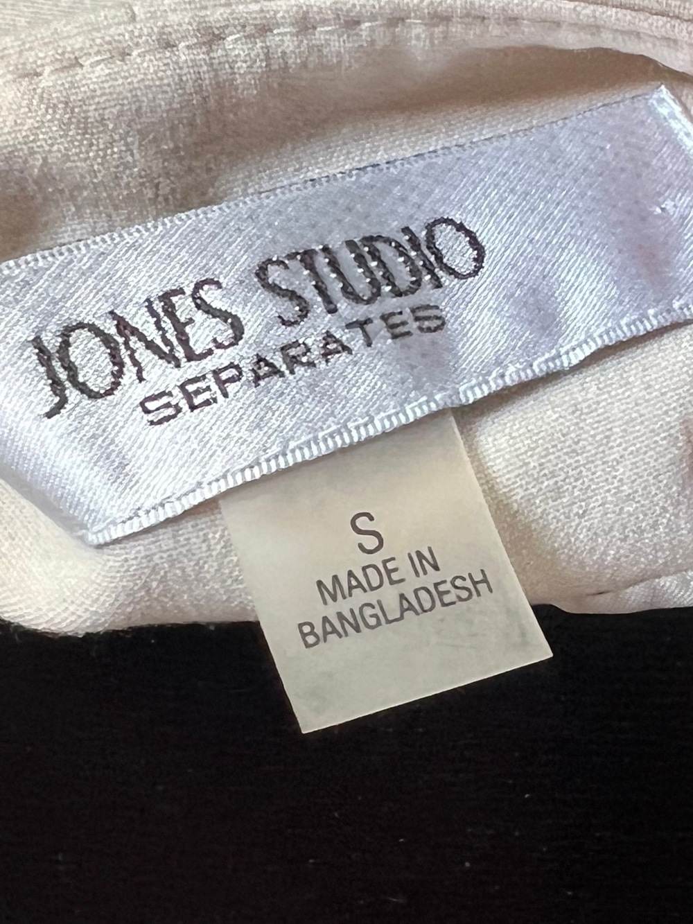 Jones Studio Cream Open-Front Blazer with Grommet Detail - Picture 7 of 8